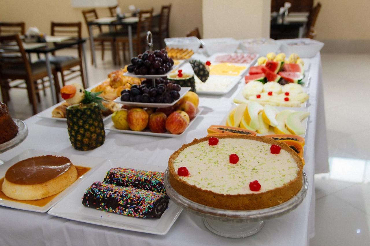 Capri Hotel Duque de Caxias Eksteriør billede